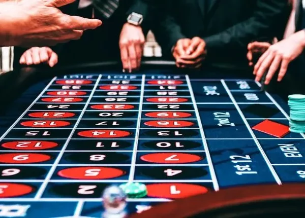 How can I tell if a casino game is fair?