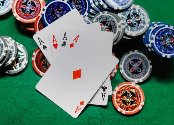 Online Casino Poker and Other Casino Games – Is There Anything Better Than This?