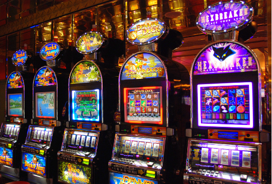 Ultimate Guide to Slots-What Are Slot Machines?